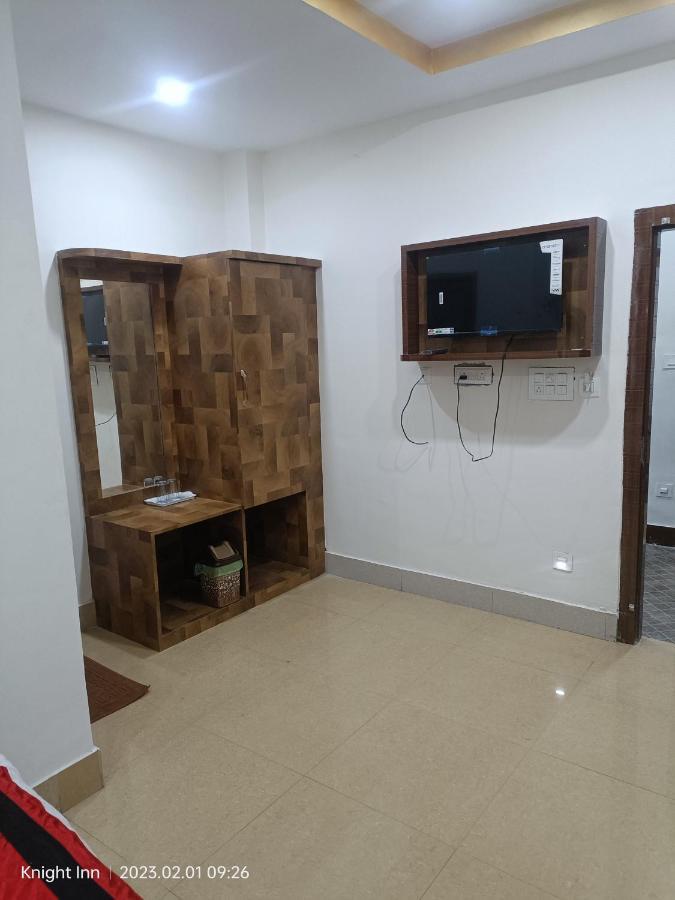 Hotel Knight Inn Airport กูวาฮาติ ภายนอก รูปภาพ