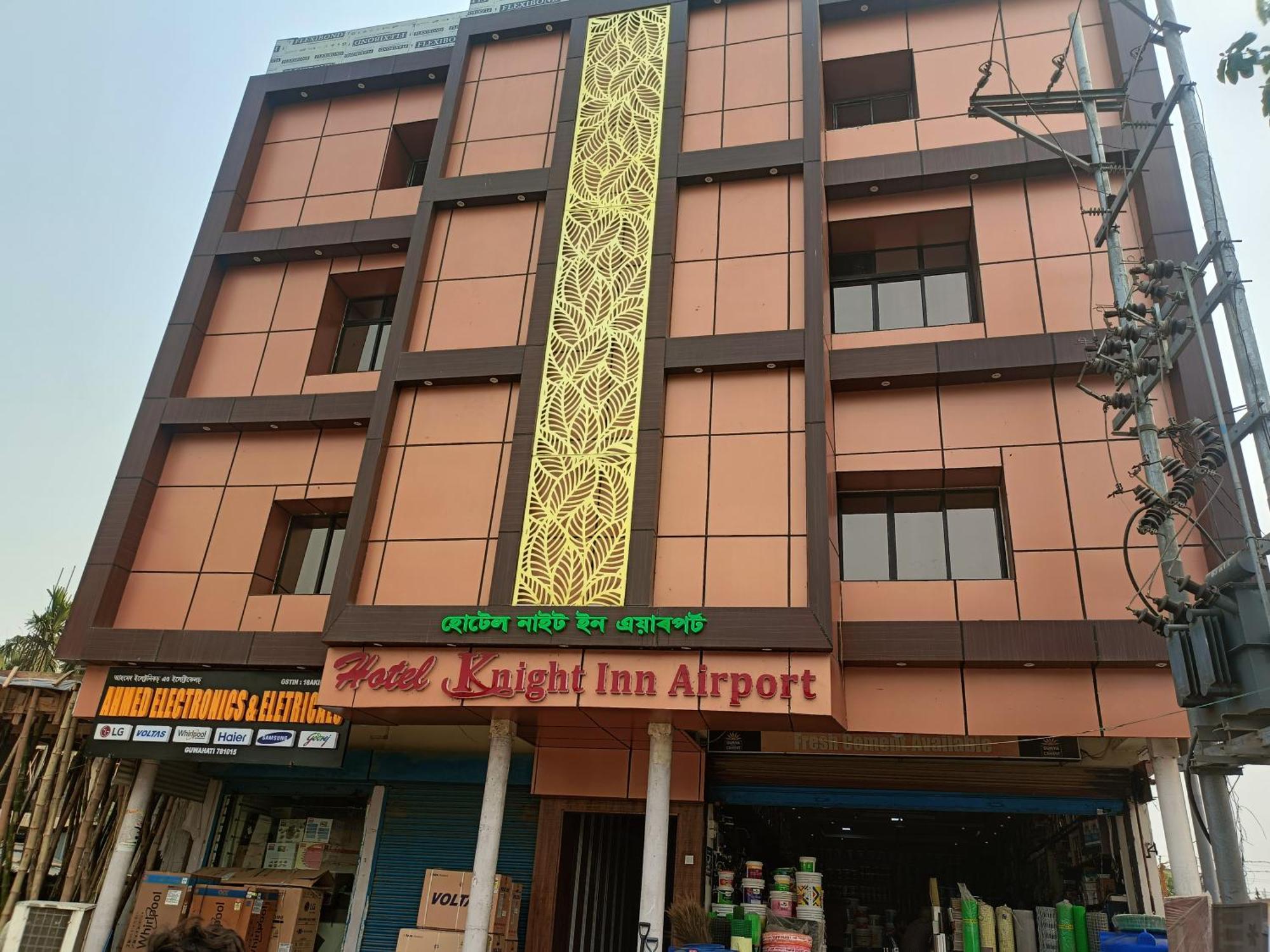 Hotel Knight Inn Airport กูวาฮาติ ภายนอก รูปภาพ